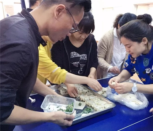 �Pʢ����F(tu��n)�����(d��ng)�O��(zh��n)�澳���ƵZͬ����