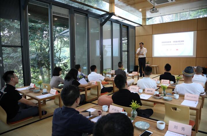 ����Ȼ���ؾ��������һ�����ӵİl(f��)����