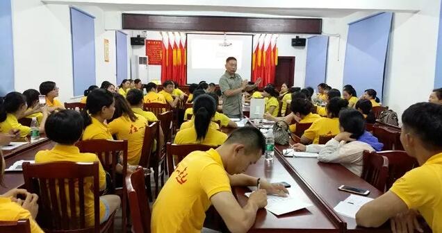 �Pʢ�Ҽ�2018�ļ���Ӗ(x��n)��(hu��)|�@���҂������˺�ɽ