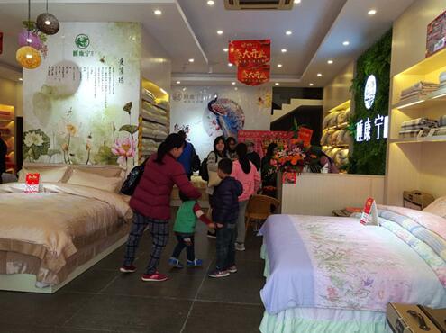 ˯�����Ҽ�¡���M�vꖽ���������𱬣�