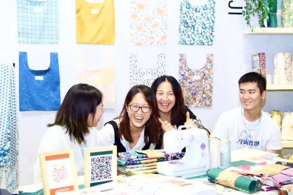 ���첼������չ2020intertextile�Ϻ��Ҽ�չ�����h��(chu��ng)������M�@���H��