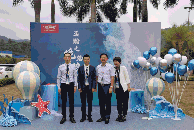 �����֮����̤��ǰ�С���������˹2021������Ʒ�l(f��)�����A�M�ɹ���