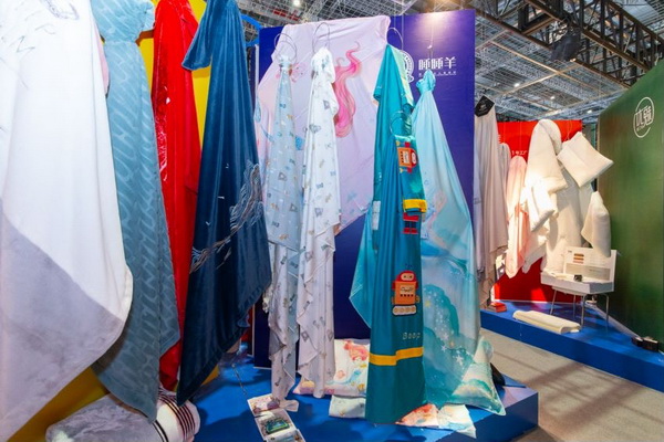 �M�F(tu��n)���ഺ���Ҽ�չ����Ҽ�ӡ�(li��n)�˄�(chu��ng)�¼Ҽ��a(ch��n)�I(y��)�����B(t��i)