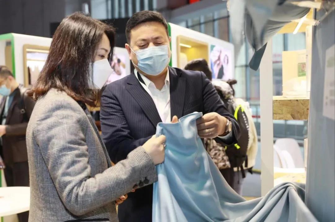 ��̼��z™Ʒ���w�S���࣬�v���Ҽ�չ�ϡ�Դ����Ȼ�����m����