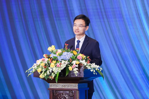 �������p̼��Ŀ��(bi��o)��̽����(sh��)���x��--���Č����粼�̴��(hu��)����10���ڽB�d���e��