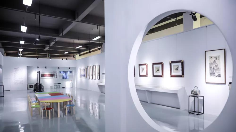 ��ˇ�������I(l��ng)�Gɫ�r(sh��)��--2021�������H�鼏���[���_Ļ�ڼ�