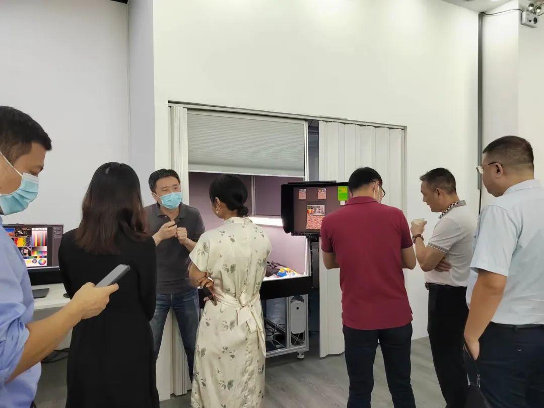 ��ʼ���Ʒ��(sh��)�aӡˇչʾ���ĳɹ���Ļ���F(xi��n)��(ch��ng)�l(f��)������ذ���Ʒ