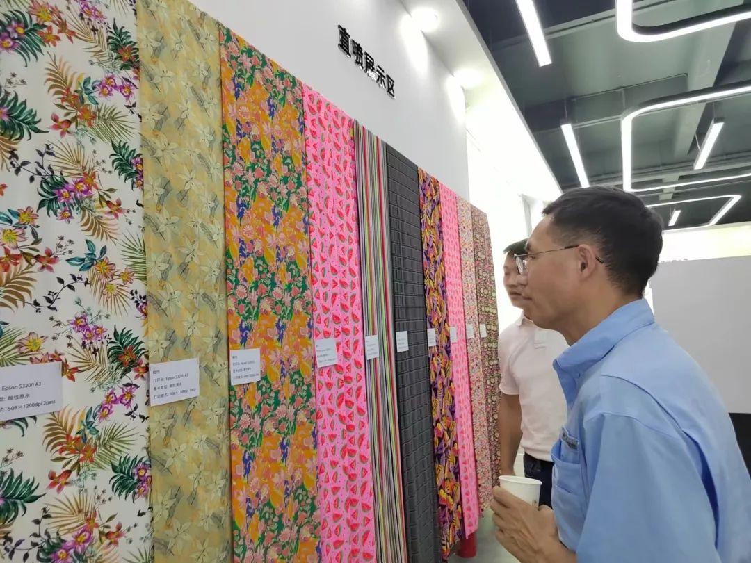 ��ʼ���Ʒ��(sh��)�aӡˇչʾ���ĳɹ���Ļ���F(xi��n)��(ch��ng)�l(f��)������ذ���Ʒ